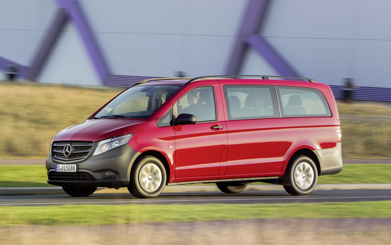 РњРёРЅРёРІСЌРЅ Mercedes Vito Life