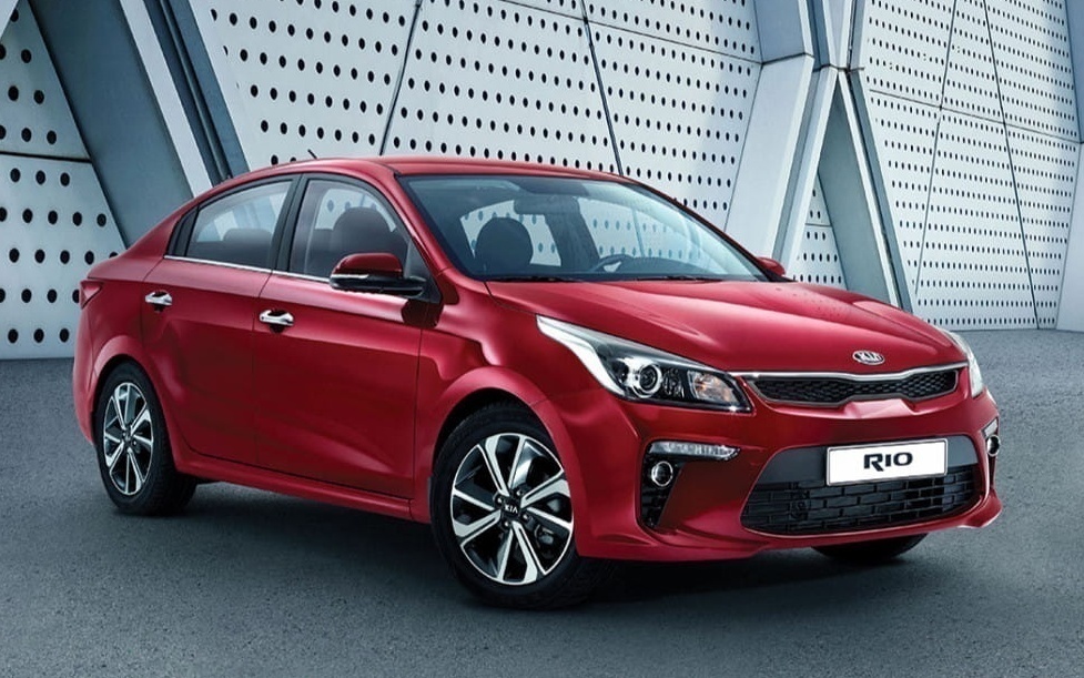 Дорестайлинговый седан Kia Rio для России