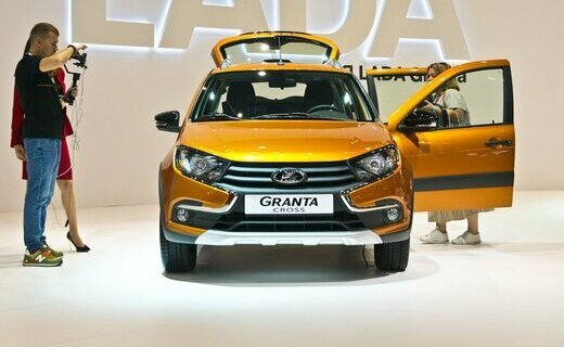 АвтоВАЗ намерен вернуть на конвейер вседорожный универсал Lada Granta Cross
