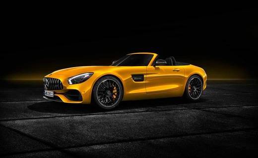 Немецкая компания представила новую версию родстера из семейства AMG GT